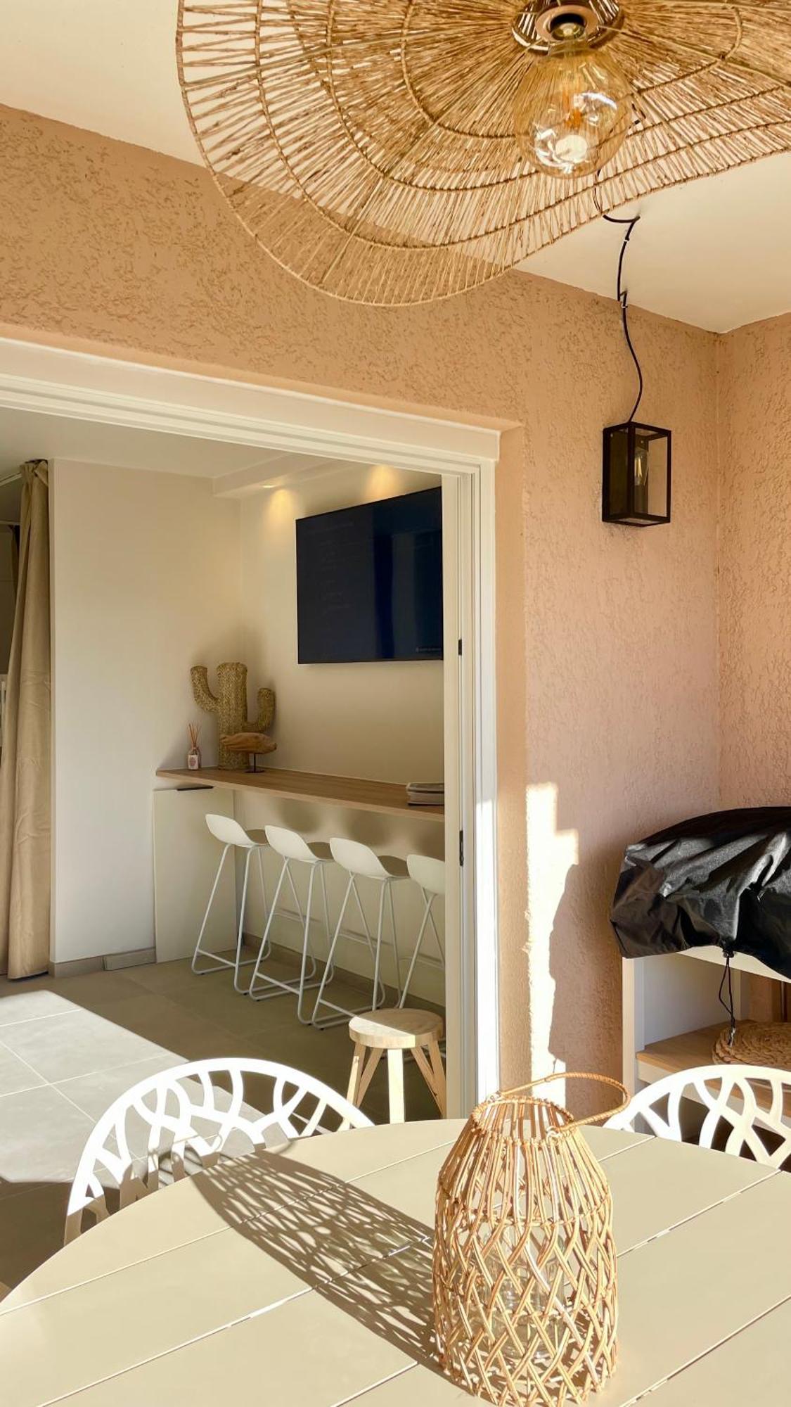 Proche St Tropez Refait A Neuf Bord De Plage Et Piscine コゴラン エクステリア 写真